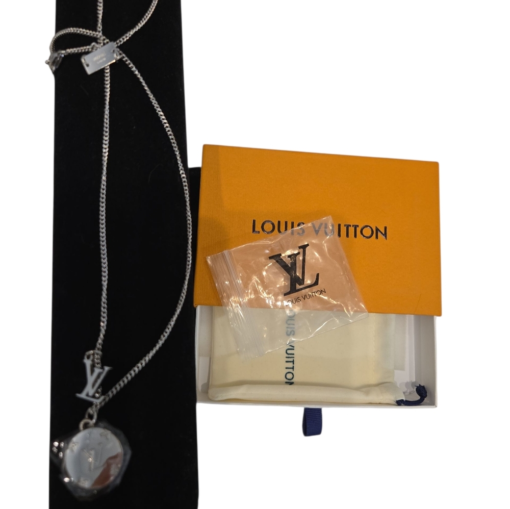 Louis Vuitton Silver Necklace All Inclusive